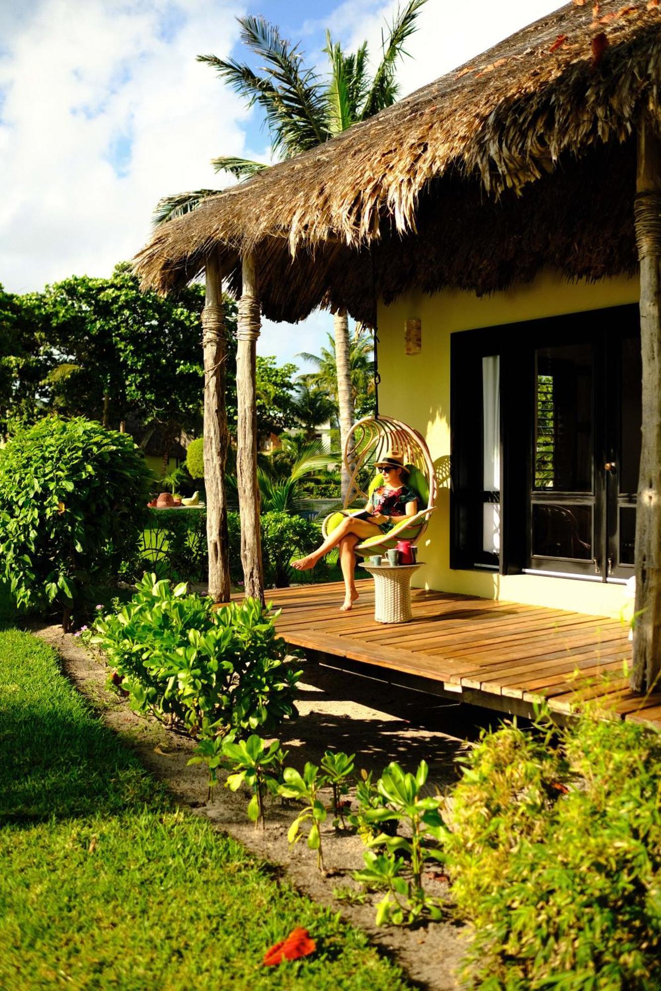 Matachica Beach Resort And Spa ซานเปโดร ภายนอก รูปภาพ